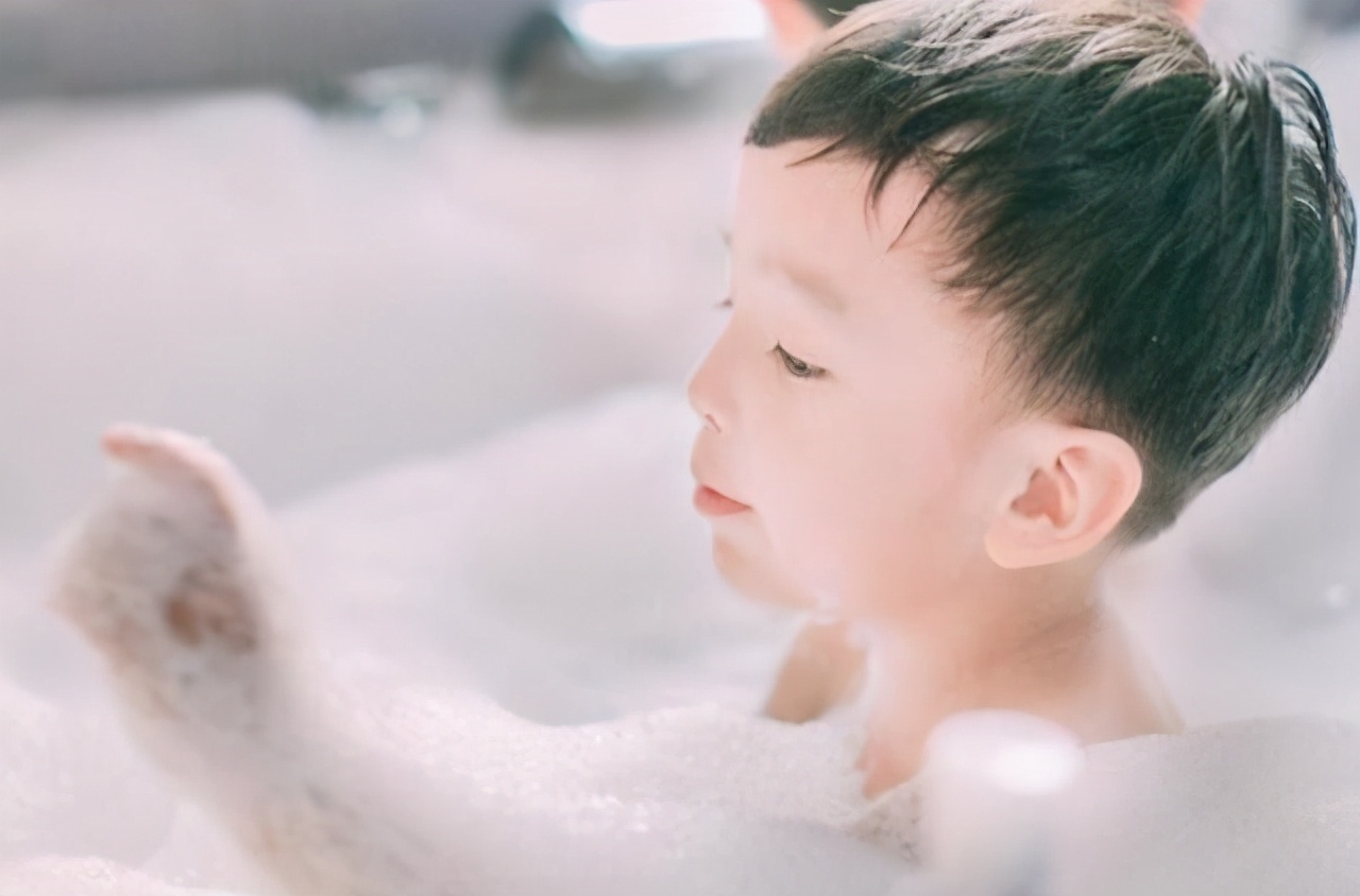 新生儿湿疹怎么预防最佳方法,新生儿怎么预防湿疹最好方法