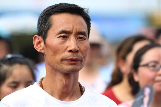 翼装飞行令人恐惧的失重感,喷气翼装飞行体验