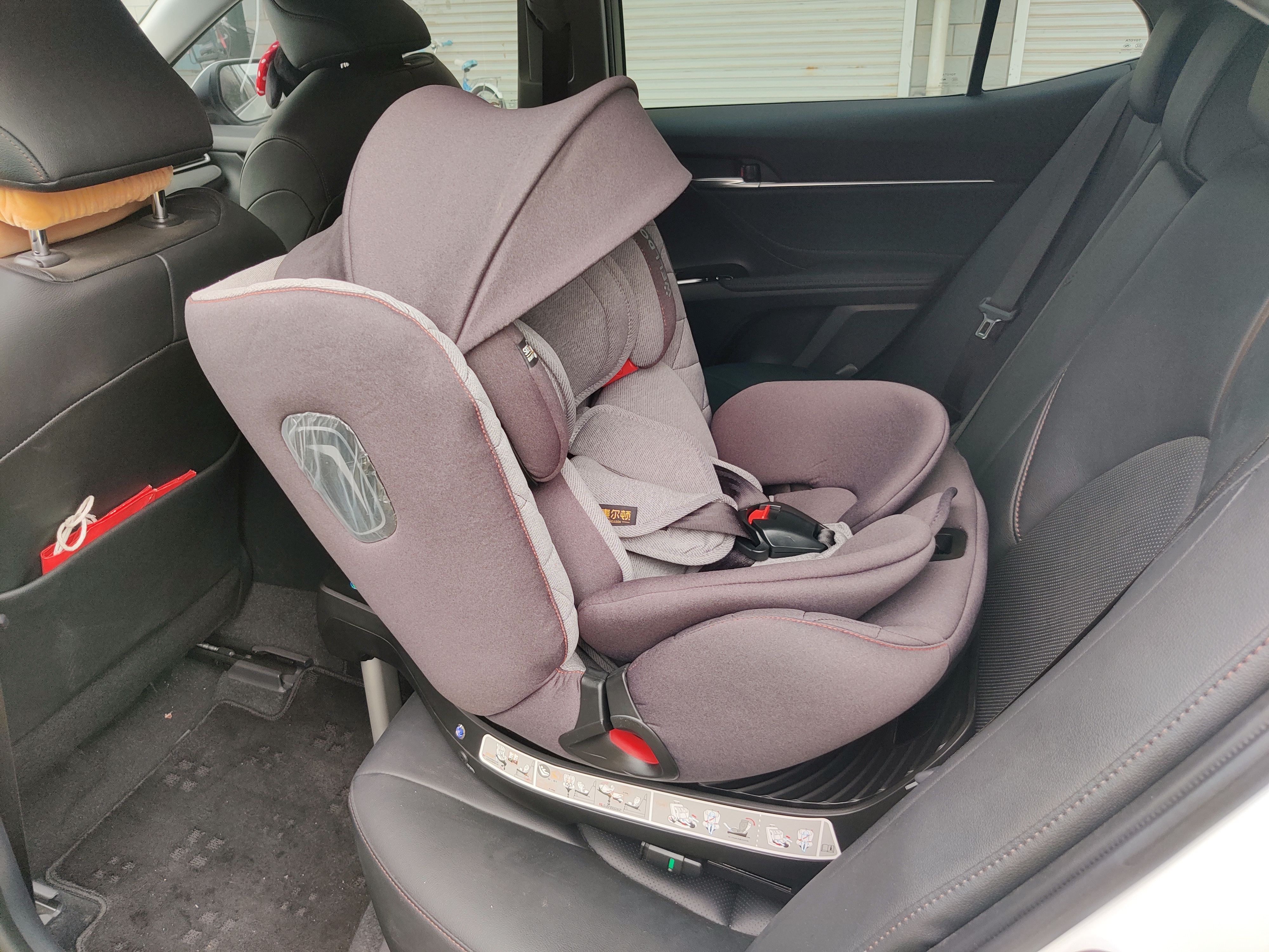 惠尔顿星愿儿童安全座椅怎么收纳,惠尔顿星愿安全座椅怎么使用