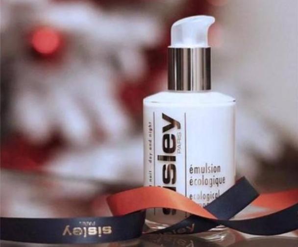 雅诗兰黛黄金水乳哪款好用,雅诗兰黛黄金修护组合测评