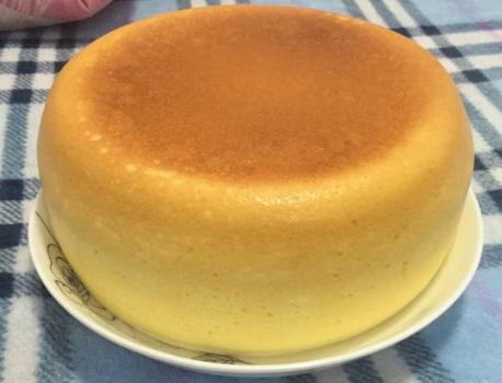 电饭锅怎么做蛋糕又软又蓬松简单,电饭锅蛋糕做法家庭版无面粉