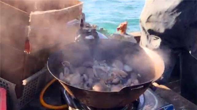 东北银，天生就是吃直播这碗饭的