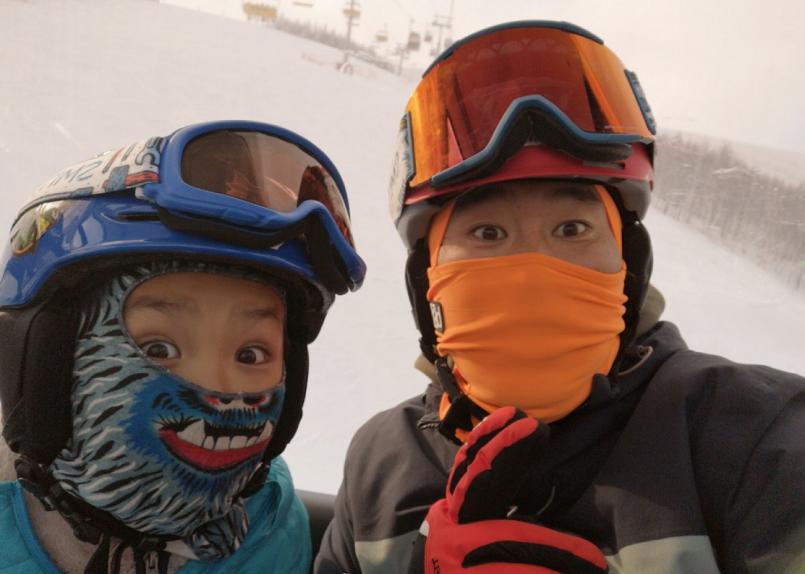 他叫辛巴，不是狮子王，8岁穿越12国：最好的教育，永远在路上