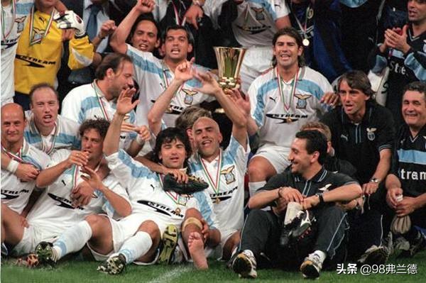 拉齐奥和蓝鹰比赛,蓝鹰拉齐奥最新图片