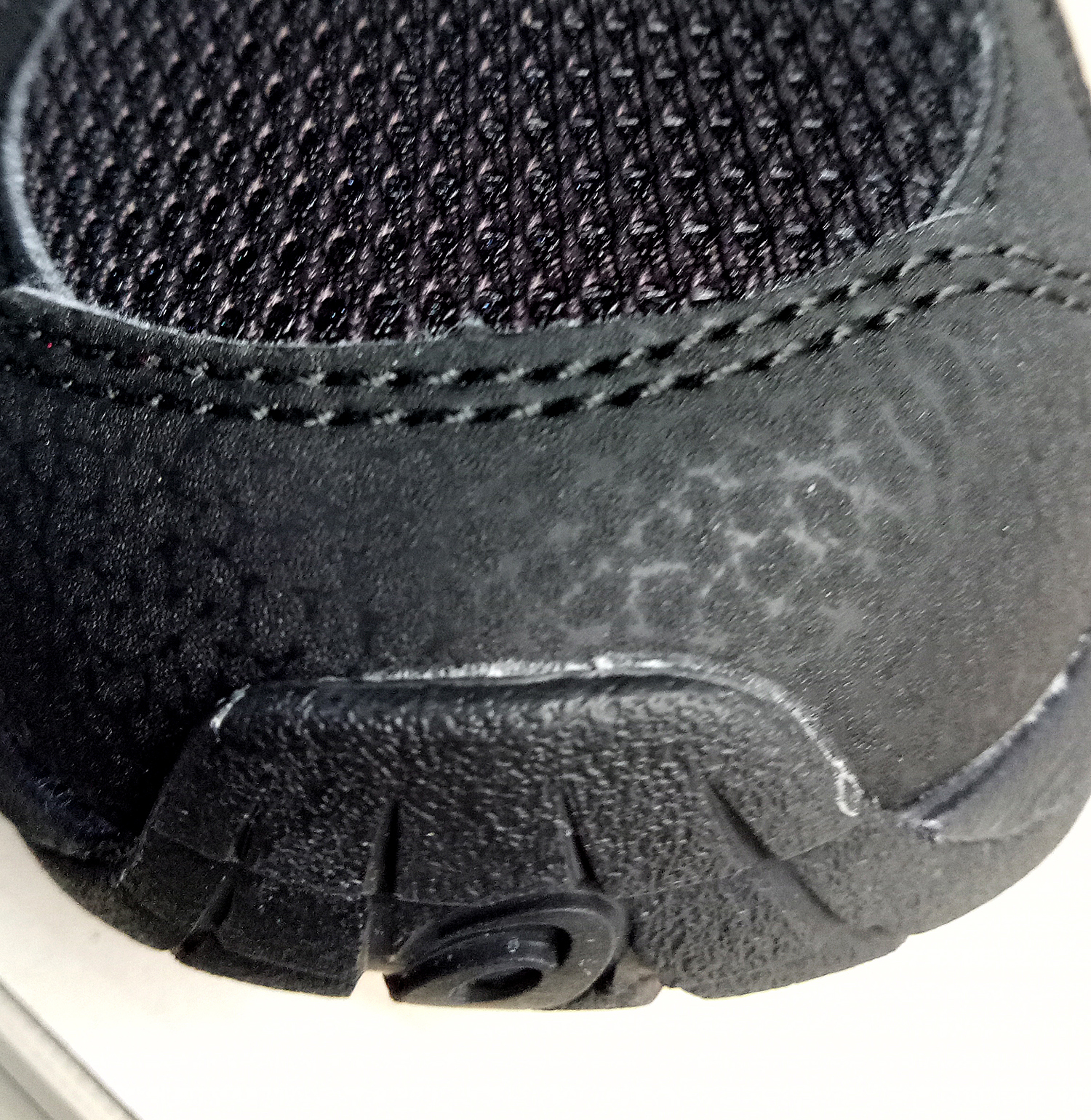 亚瑟士跑步鞋怎么样,亚瑟士哪个系列的跑步鞋比较好