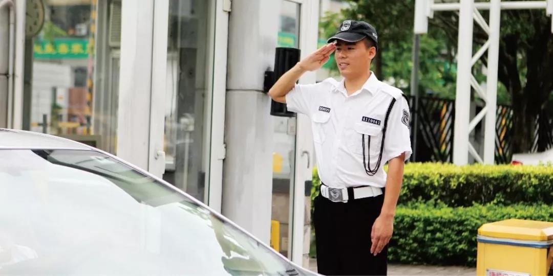 从建筑设计转到室内设计,从建筑师到设计师