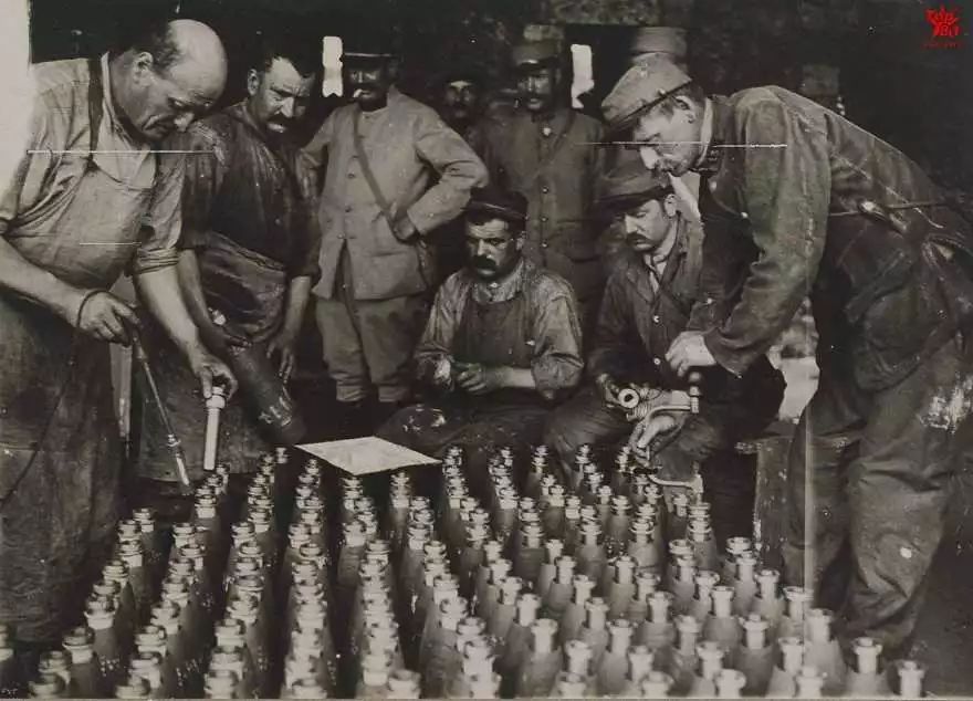 美国*杀屠**平民的真相：他们朝妇女儿童开枪，如何做到心安理得的？