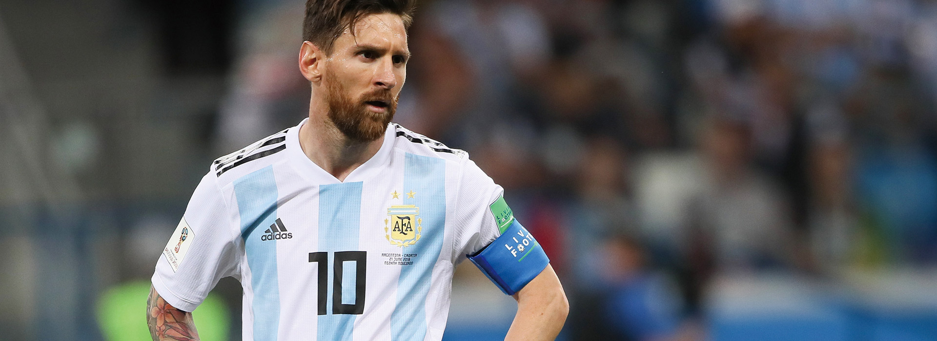 梅西为什么在阿根廷队备受尊重,梅西在巴萨和阿根廷的区别