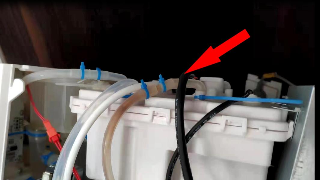 安吉尔烧水壶生锈,安吉尔饮水机热水坏了