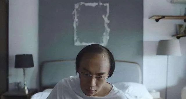 “化粪池警告”，年度第一烂梗