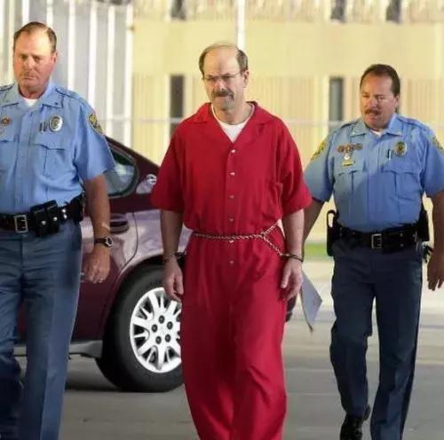 十大让人看不懂的烧脑案件,究竟有多变态?