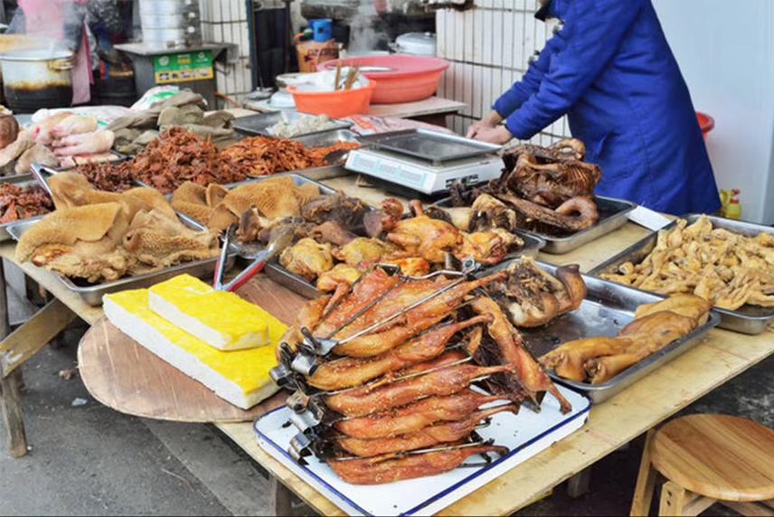 卤菜店如何吸引回头客客户,怎样运营卤菜店生意好做