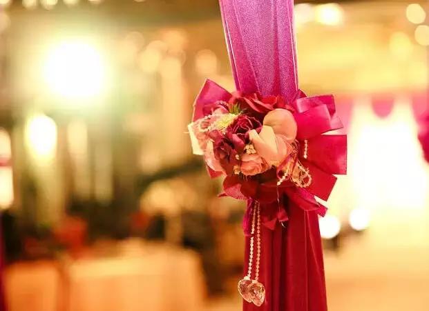 婚礼的创意惊喜,适合在婚礼上给新娘的惊喜