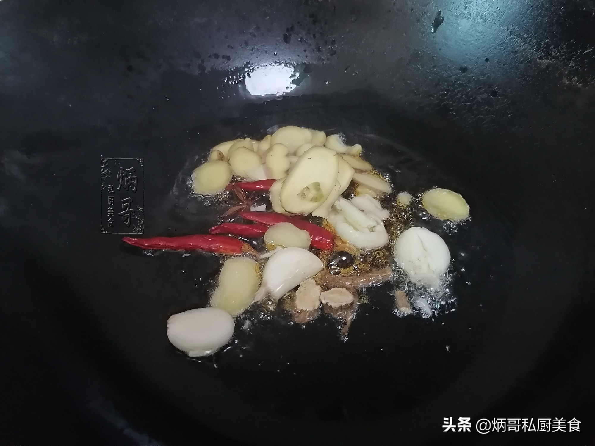 猪小肠为什么发苦怎样去除苦味,洗小肠用面粉还是淀粉