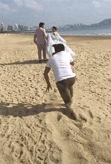 生物老师是女的,生物老师是个女的