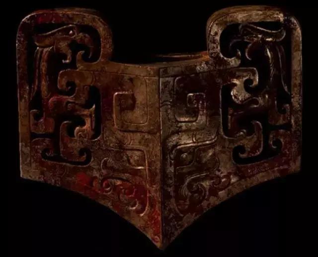 古玉朱砂沁,古玉的朱砂沁