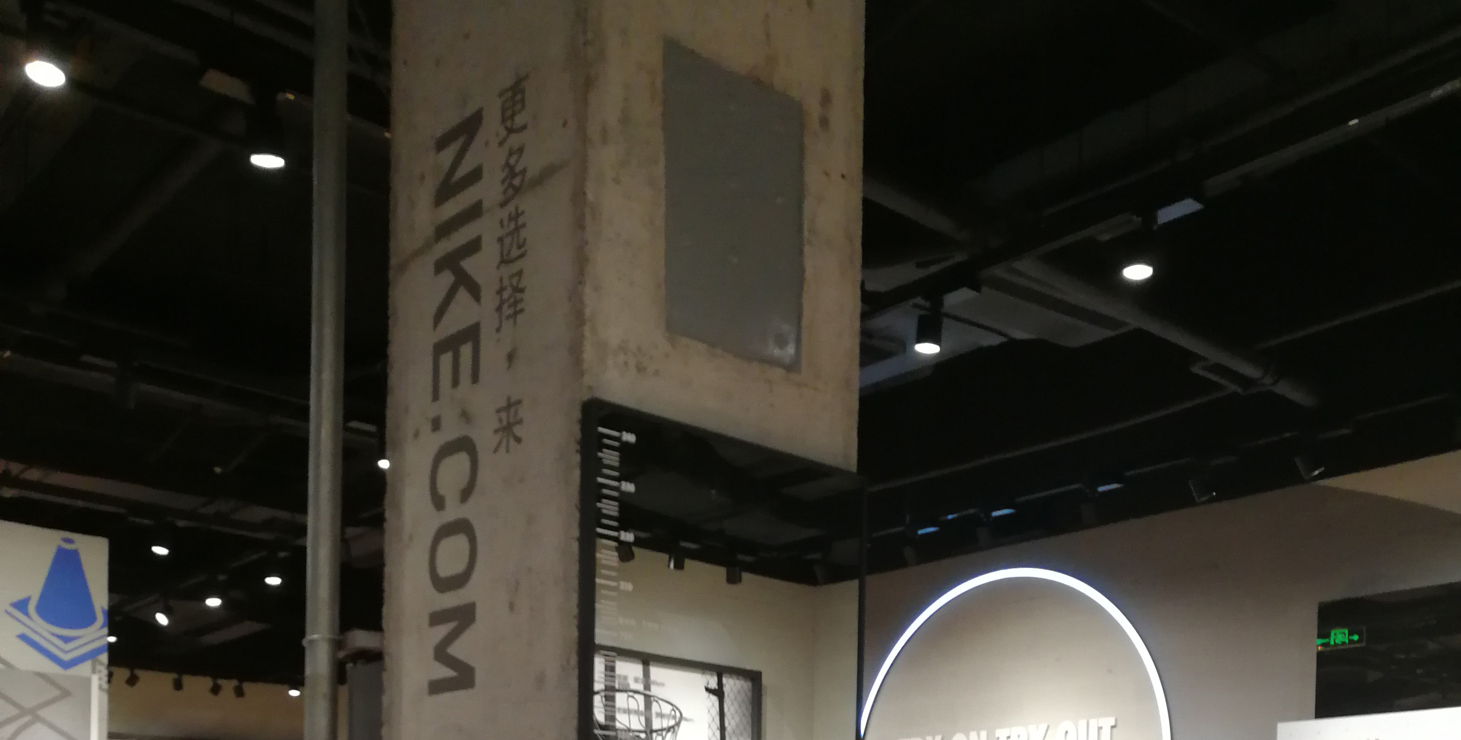 工业风装修店铺烧烤,工业风店铺装修效果图