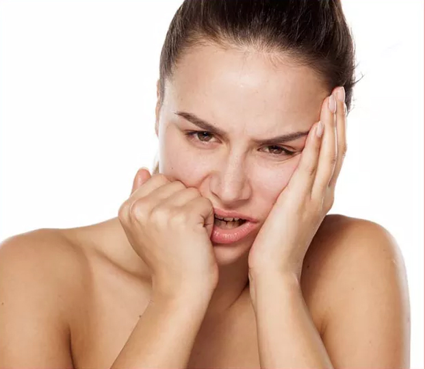 牙龈特别敏感冷热酸甜都痛怎么办,如何预防牙齿敏感导致的牙齿疼痛