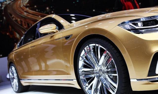 大众哪款车可以和a8媲美,a8同级别大众