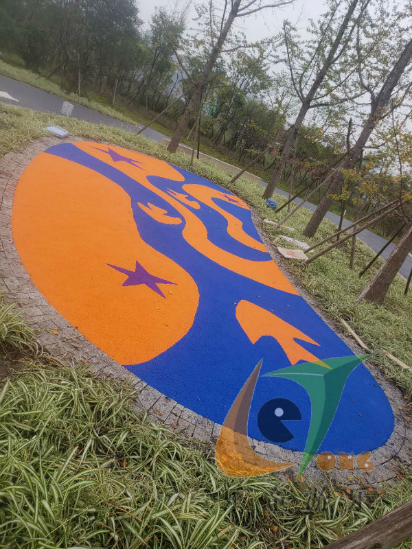 重庆塑胶地板跑道,塑胶跑道地垫一平方米多少钱