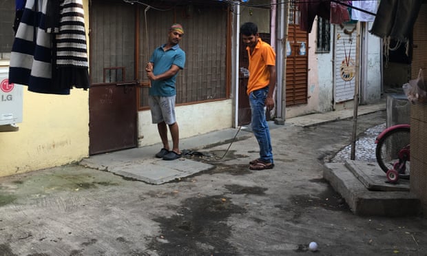 让球童变职业选手，好玩又励志的贫民窟高尔夫了解一下？