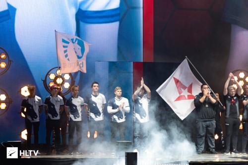 csgo人物头型,csgo发型总监twistzz多大了