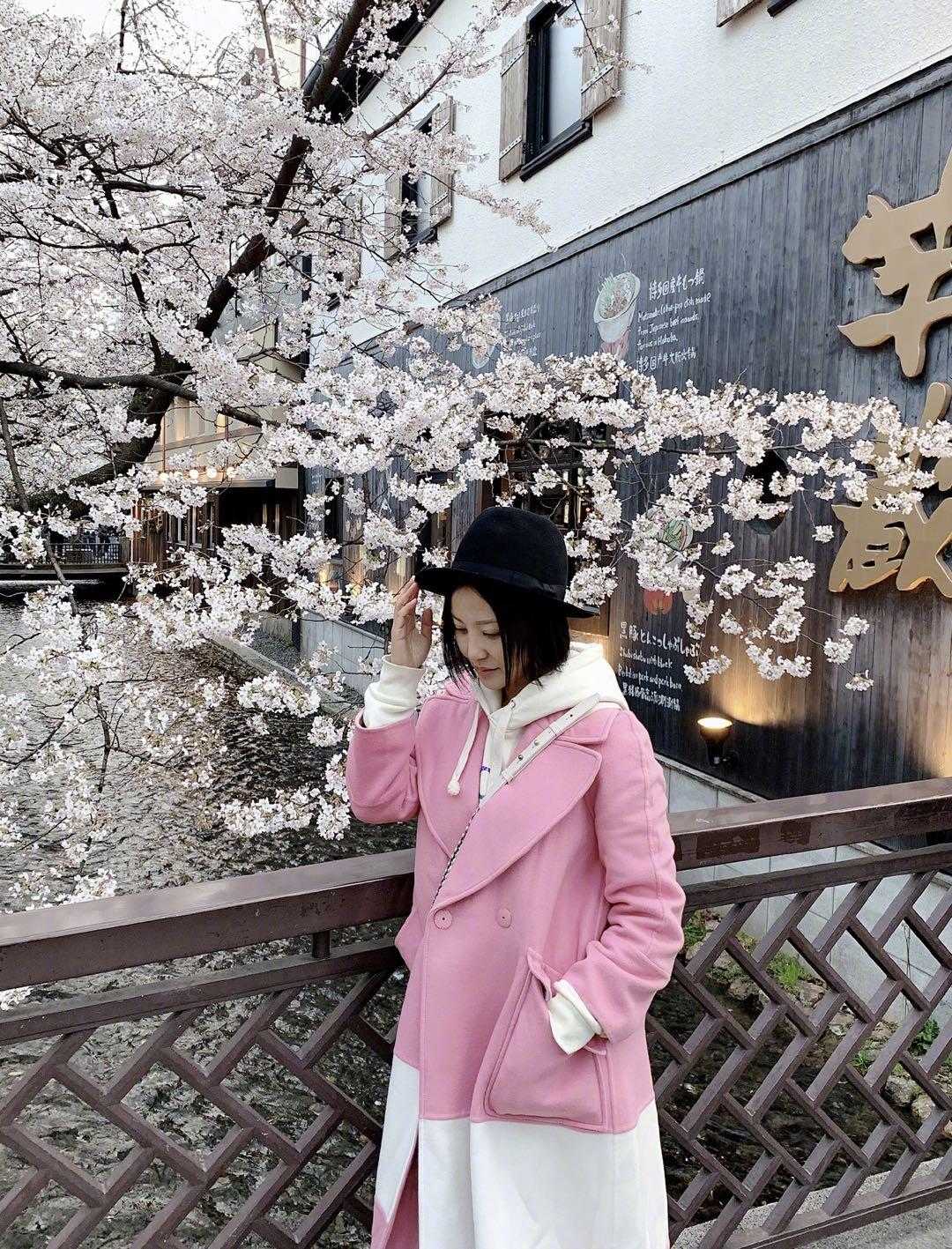 陶虹穿衣服,陶虹最近有什么穿搭