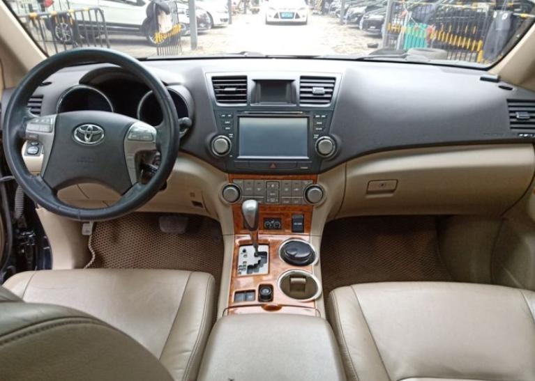 9万多能买到哪年的汉兰达,30万买汉兰达到底划不划算