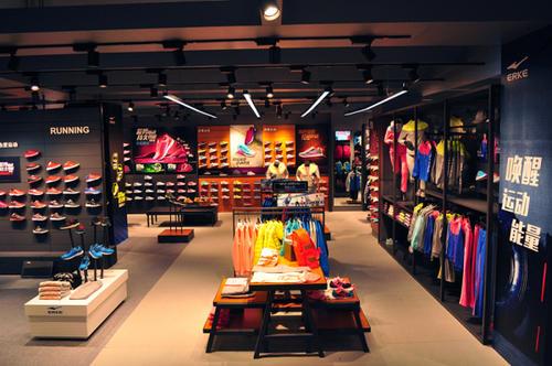 超过李宁361°，中国第二大体育用品巨头出现，全球有7000多家门店