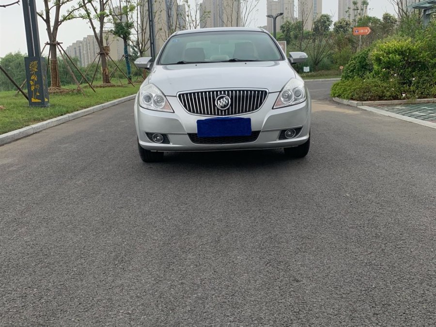 二手车推荐3万到5万别克凯越,出售2011年二手别克凯越