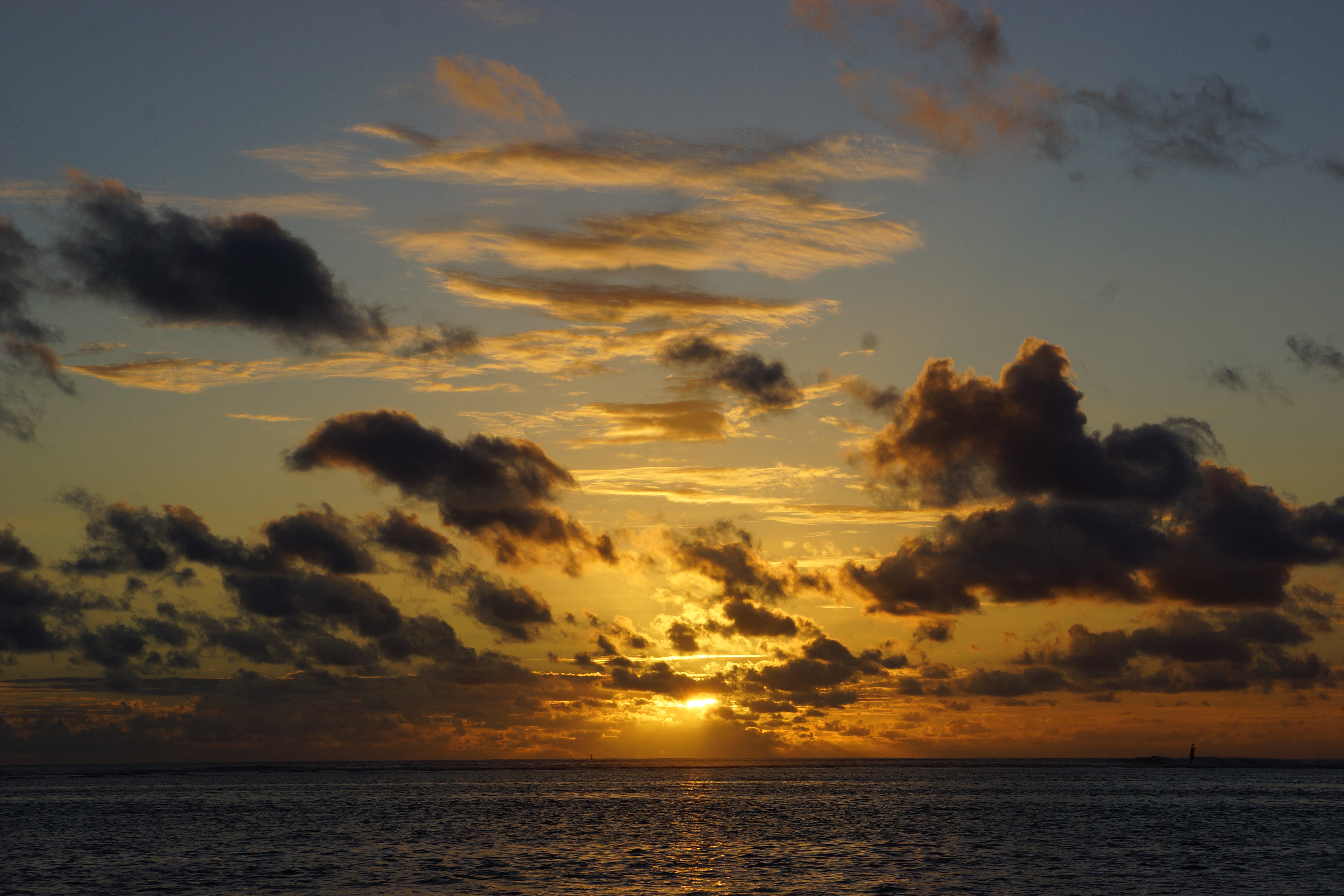 留尼汪火山岛在哪里,留尼汪火山岛灵异事件