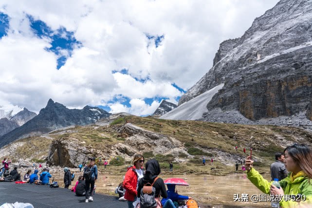 4500米稻城亚丁徒步多少小时,稻城亚丁四千多米海拔爬山四小时