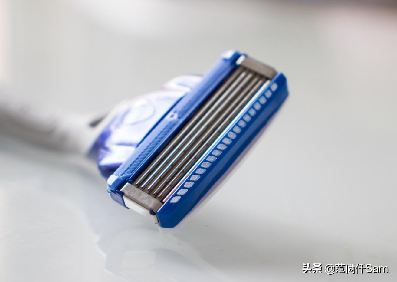 舒适5水次元剃须刀测评,spc高端护肤