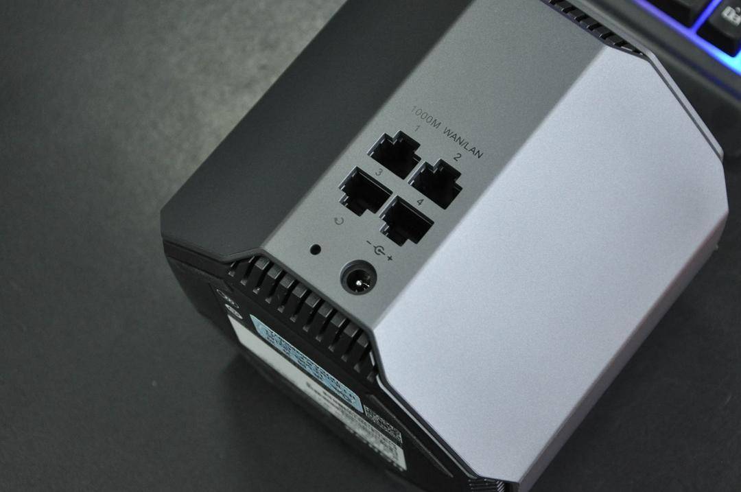 荣耀猎人电竞路由器,荣耀猎人路由器稳不稳定