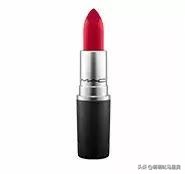 涂口红了就显得脸平,涂了口红是不是更有女人味