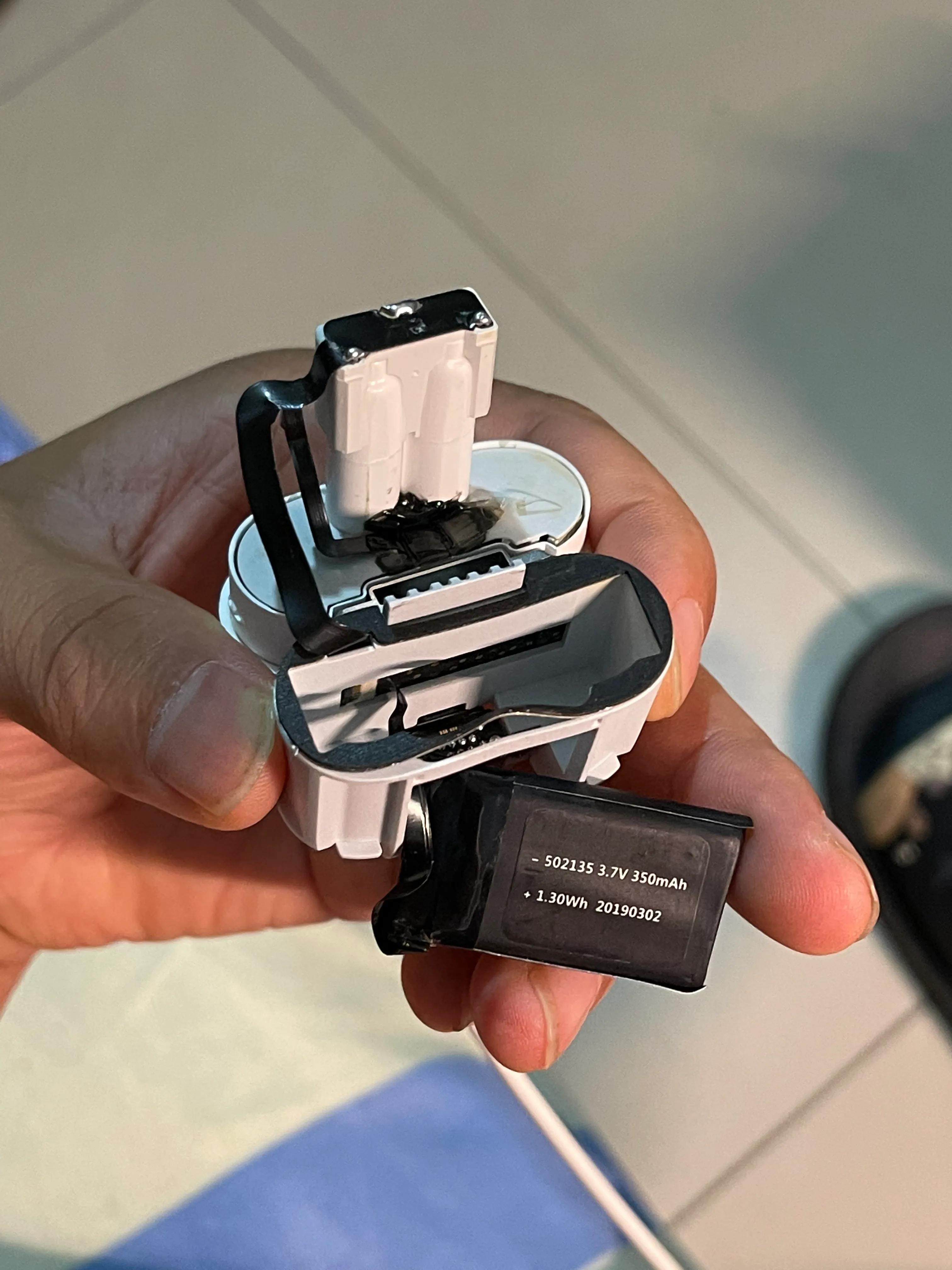 买airpods电池仓,买airpods需要买磁吸盒吗