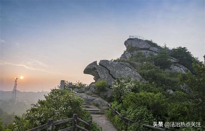 信阳鸡公山报晓峰诗词,鸡公山报晓峰图片