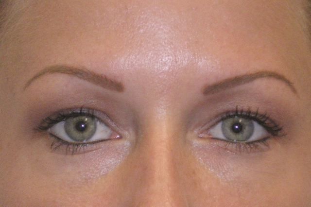 不要踩这些化妆雷区,化妆新手画眉注意事项