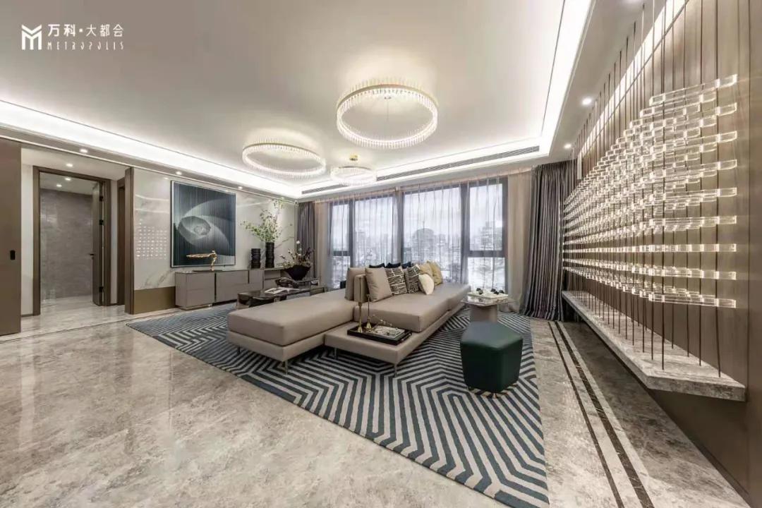 潮向世界的沈阳，谁来执掌大都会生活封面？