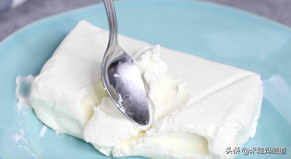 吃一口会爆浆的奶酪,吃一嘴奶酪