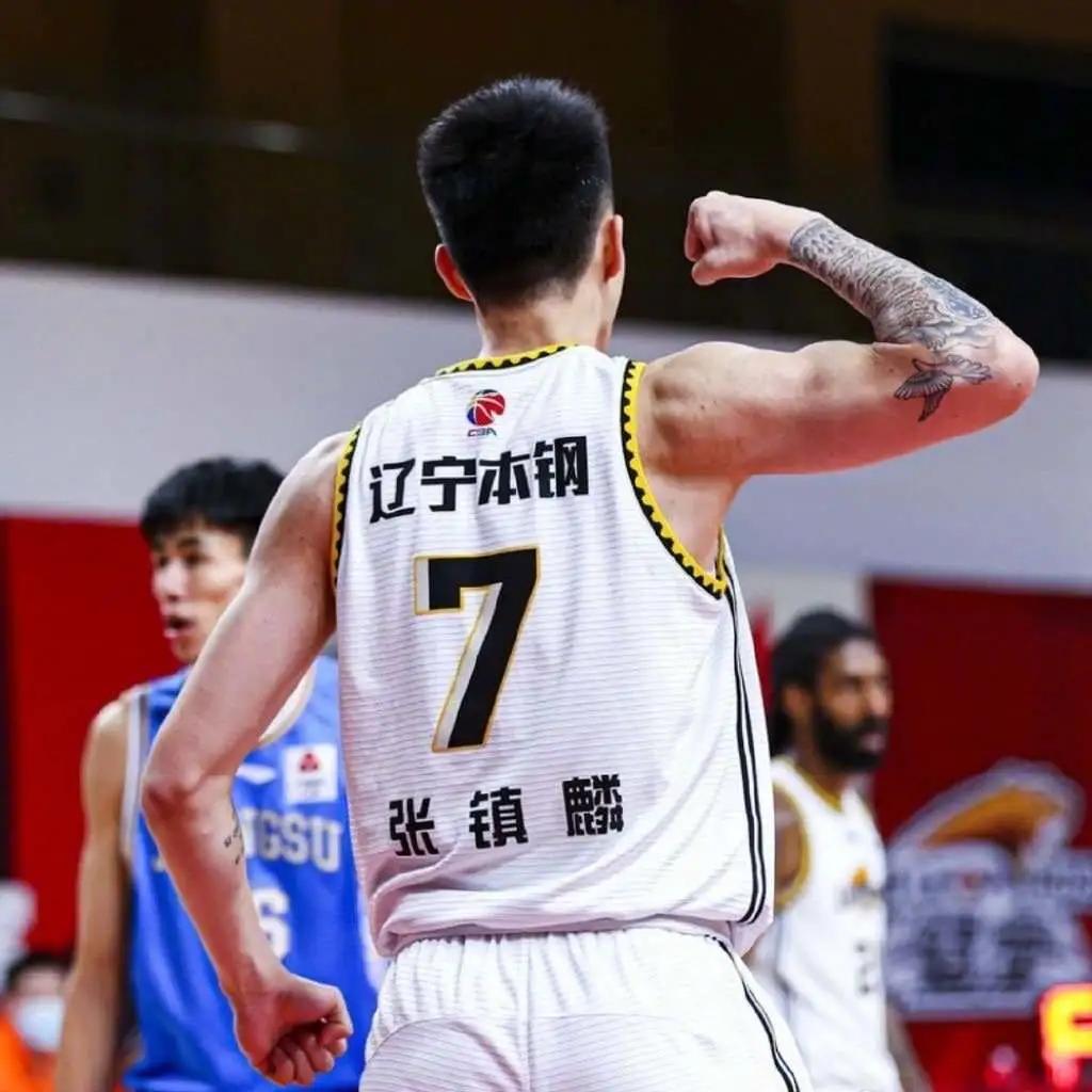 阿迪达斯签约胡明轩了吗,胡明轩代言阿迪事件