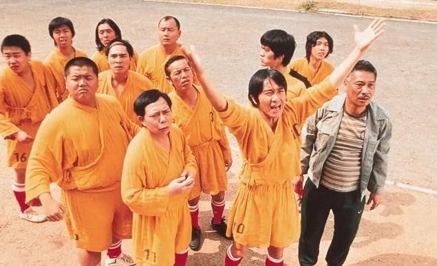 周星驰说很多人找他拍戏,周星驰当年只给他两分钟的镜头