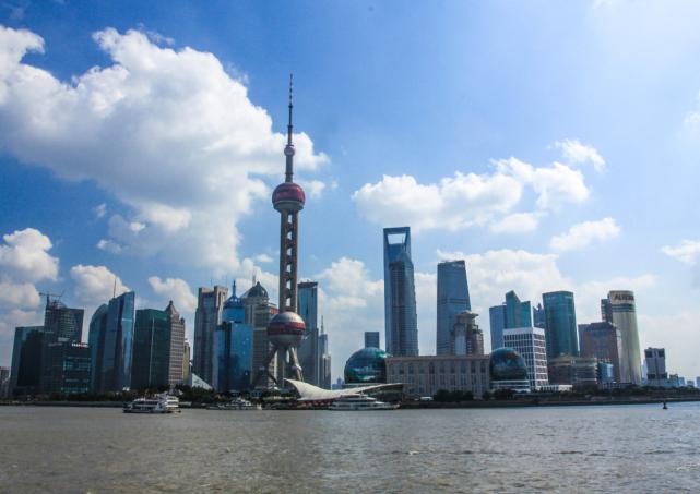 为什么很多人想去上海工作,为什么越来越多人要来上海学西点