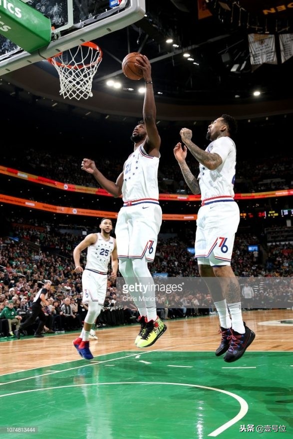 2018年圣诞大战詹姆斯穿的球鞋,2018年都有哪些经典球鞋