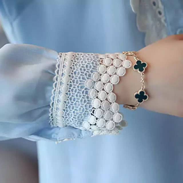 洋气减龄小衫毛衣 (洋气减龄毛衣小衫)