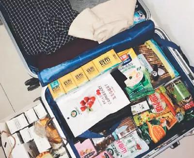 出国之后整个人都变了,出国的生活真的无忧无虑吗