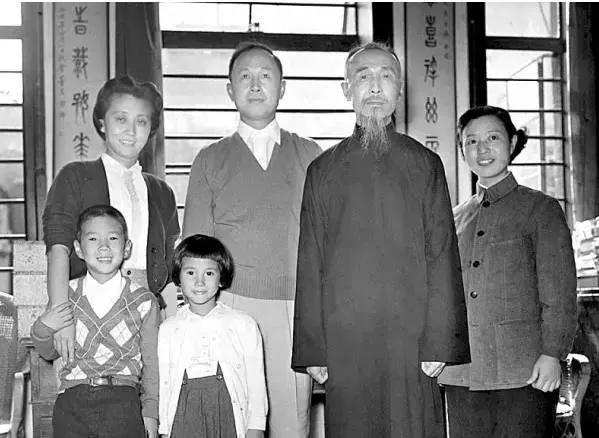 钱学森钱三强是什么关系,钱学森钱钟书钱三强是一家人吗