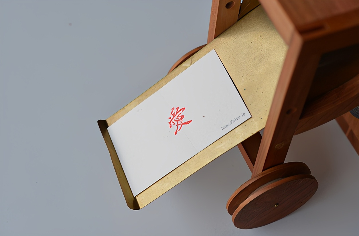 日本宅男辞职做玩具,日本大叔40岁辞职