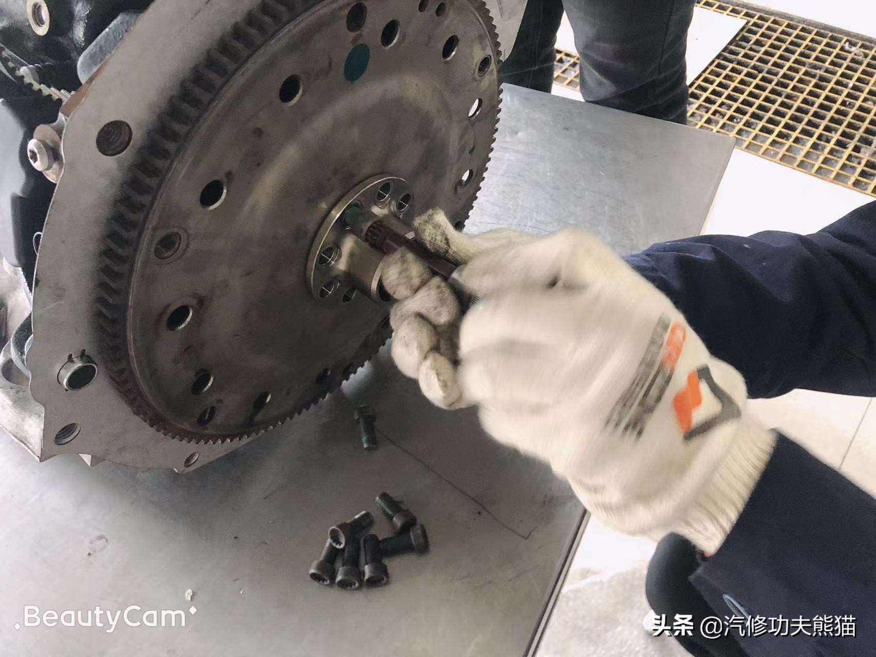 当年奥迪q5多少钱,奥迪q5当年卖70万