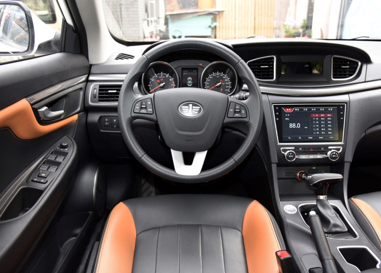 奔腾b502016新款视频,奔腾b502017款